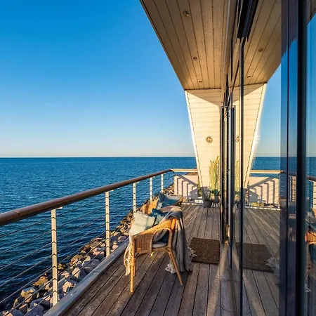Luxusferienhaus Auf Der Ostsee 度假居 *